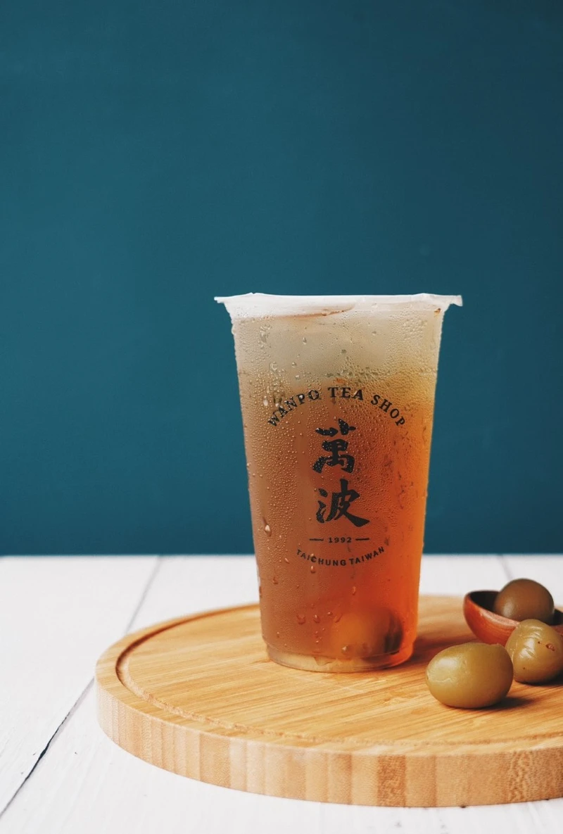 《萬波》「大青梅果綠」 《萬波》「大青梅果綠」