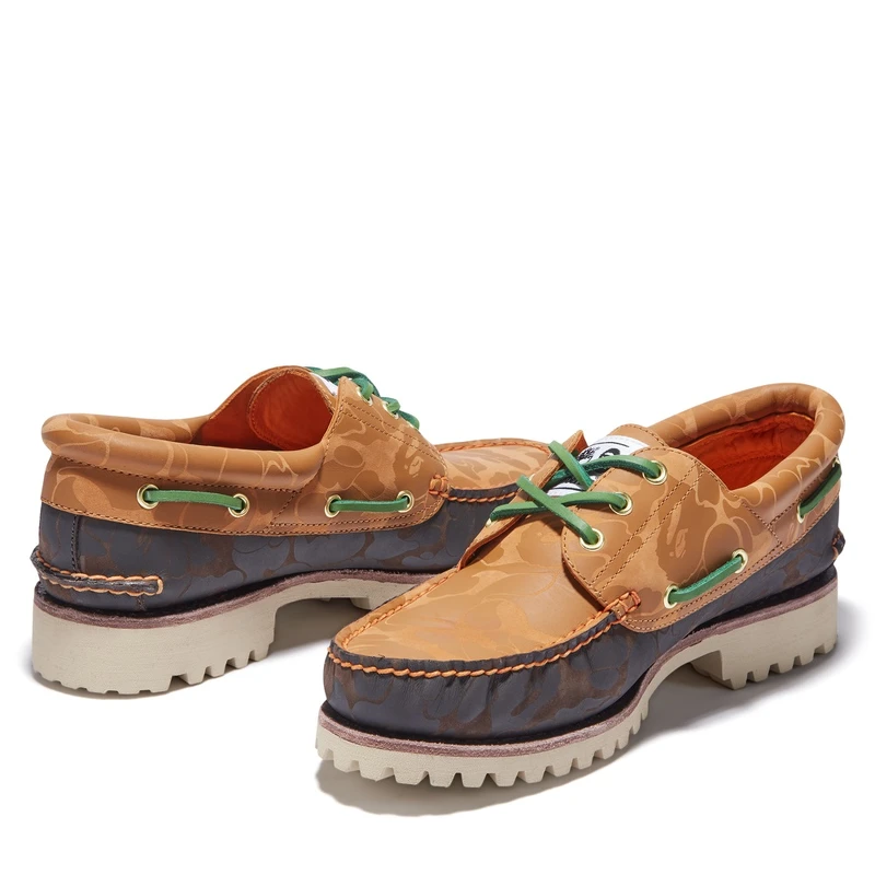 BAPE® x Timberland三孔帆船鞋,NT5,900 BAPE® x Timberland三孔帆船鞋,NT5,900