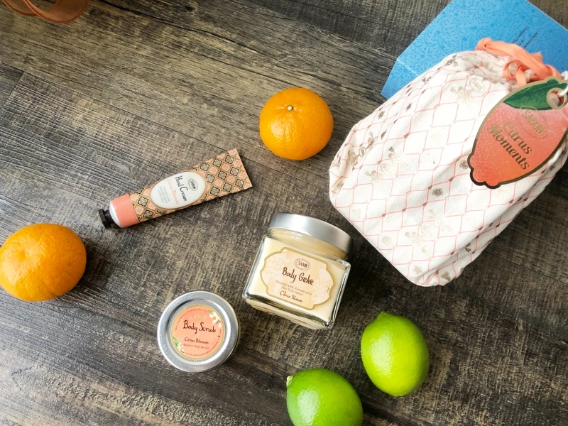 SABON橙花漫舞涼夏限定保養組(身體磨砂膏60g、清爽保濕凝凍200ml、護手霜30ml)NT2,380