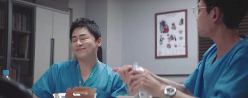 《機智醫生生活2》曹政奭「淘氣翊晙」根本「人間表情包」