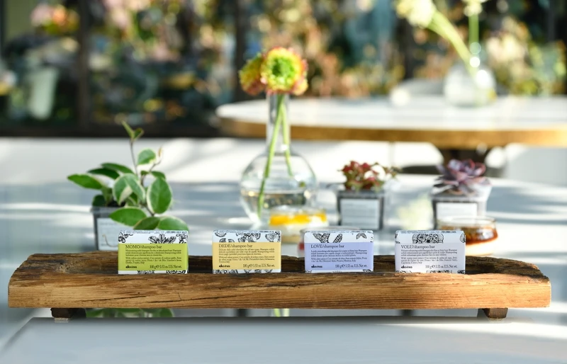 義大利Davines 特芬莉地中海天堂頂級護髮系列洗髮餅情境圖