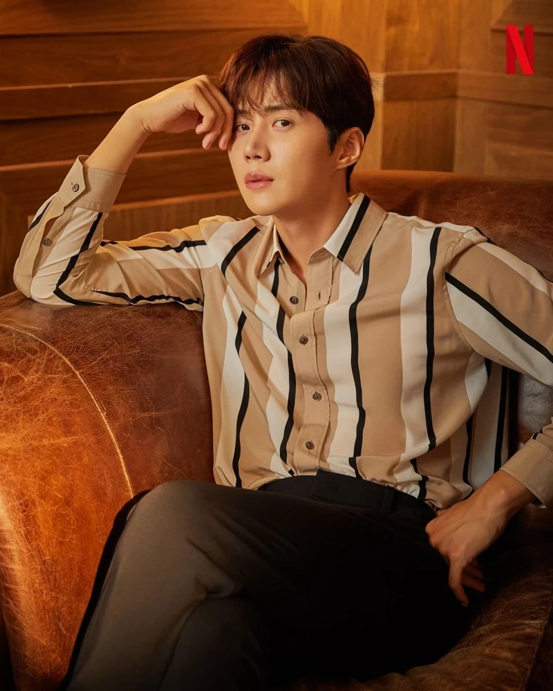 金宣虎、申敏兒《海岸村恰恰恰》夏日唯一療癒戀曲  金宣虎、申敏兒《海岸村恰恰恰》夏日唯一療癒戀曲