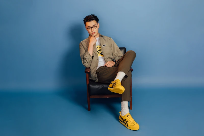 中性短袖上衣,NT1,440、中性休閒長褲,NT4,800、中筒襪,NT480、MEXICO 66 SD PF鞋款,NT4,980。 中性短袖上衣,NT1,440、中性休閒長褲,NT4,800、中筒襪,NT480、MEXICO 66 SD PF鞋款,NT4,980。