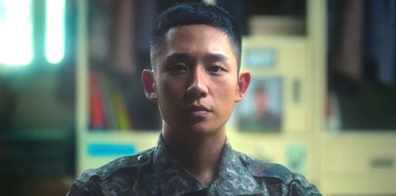 丁海寅、具教煥《D.P 逃兵追緝令》發人省思 丁海寅、具教煥《D.P 逃兵追緝令》發人省思