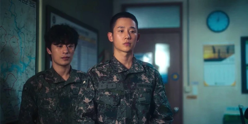 丁海寅、具教煥《D.P 逃兵追緝令》發人省思 丁海寅、具教煥《D.P 逃兵追緝令》發人省思