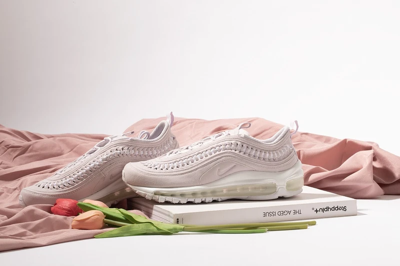 Air Max 97 LX粉嫩薰衣草，NT5,600