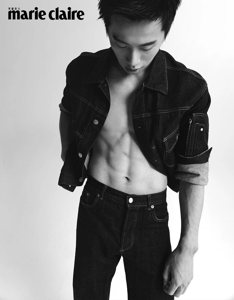 牛仔外套、牛仔褲,both by Dior。 牛仔外套、牛仔褲,both by Dior。