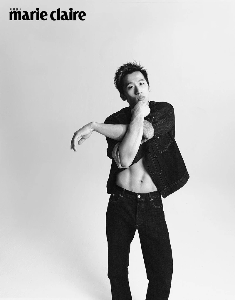 牛仔外套、牛仔褲,both by Dior。 牛仔外套、牛仔褲,both by Dior。