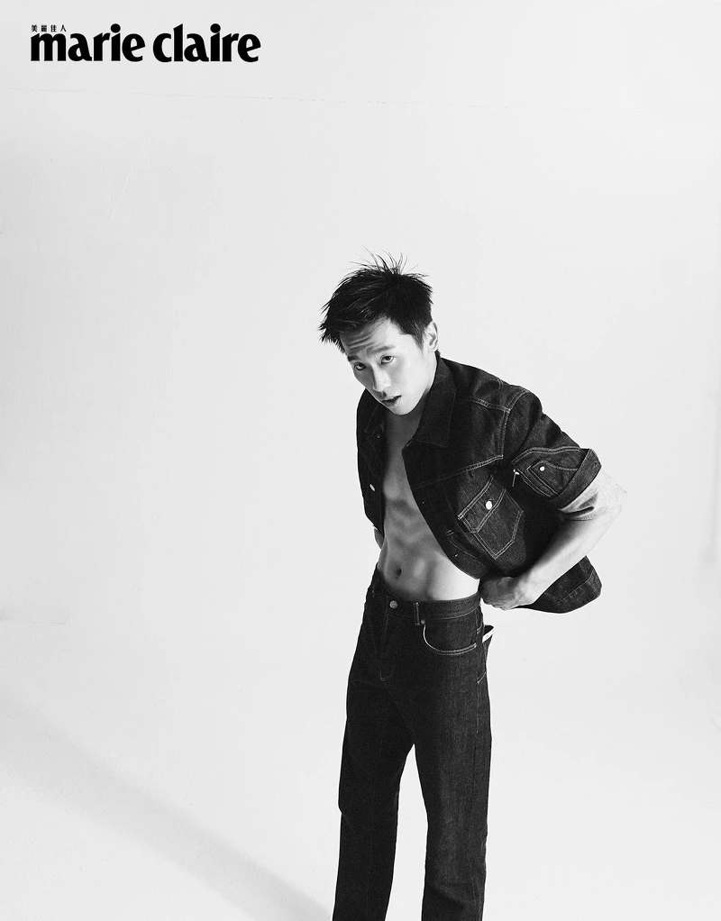 牛仔外套、牛仔褲,both by Dior。 牛仔外套、牛仔褲,both by Dior。