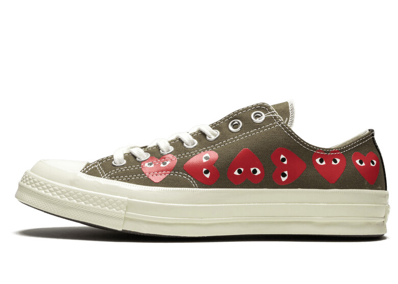 Converse X CDG Play愛心帆布鞋,可以透過球鞋選品或代購買到。 Converse X CDG Play愛心帆布鞋,可以透過球鞋選品或代購買到。