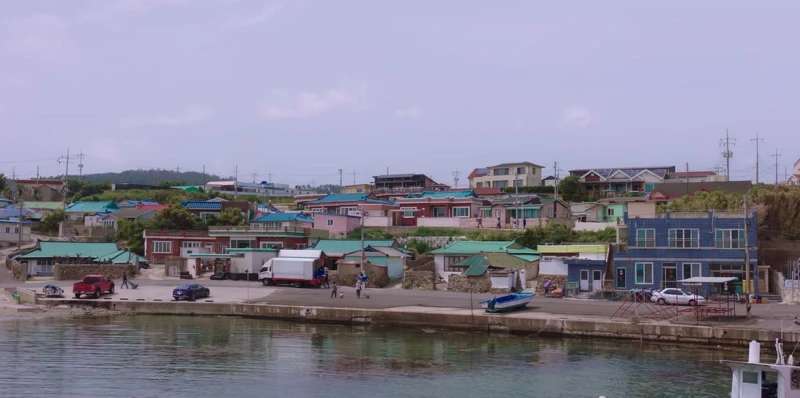 金宣虎、申敏兒《海岸村恰恰恰》 拍攝地「慶尚北道浦項市」 清津里(劇中) 金宣虎、申敏兒《海岸村恰恰恰》 拍攝地「慶尚北道浦項市」 清津里(劇中)
