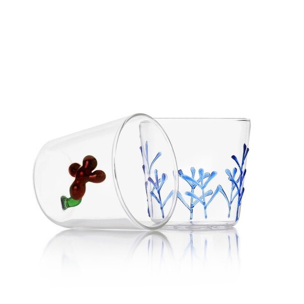 雖然線條俐落簡約卻又有不失趣味的設計樣式。