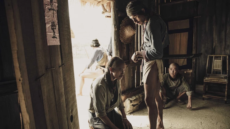 《斯卡羅》張瑋帆(右二)對戲金鐘視帝吳慷仁(左)超級緊張,堪稱「超級打怪場」 《斯卡羅》張瑋帆(右二)對戲金鐘視帝吳慷仁(左)超級緊張,堪稱「超級打怪場」