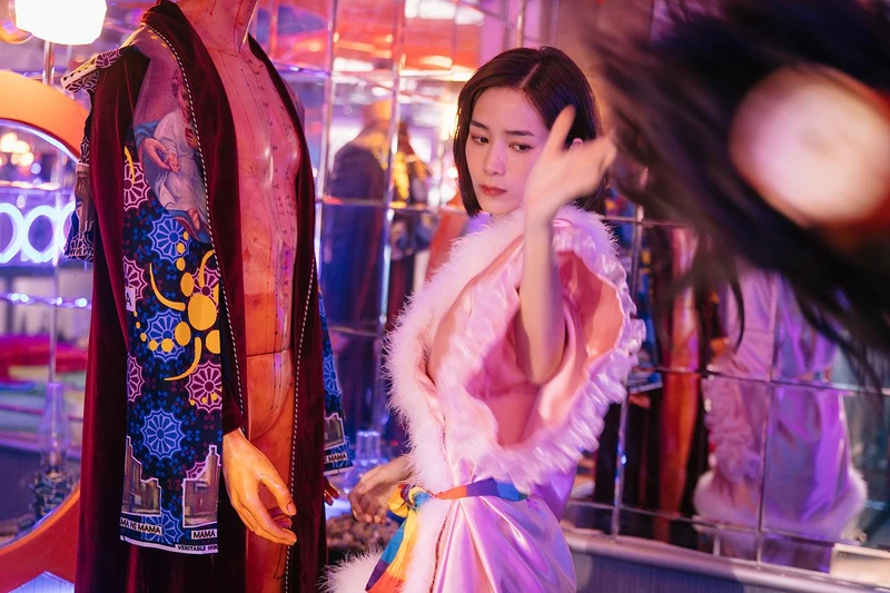 温貞菱在形象影片中展現隔離期間的無奈心情