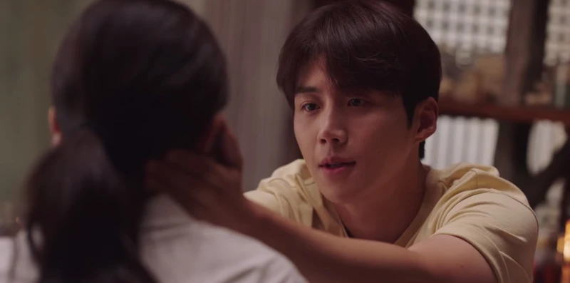 《海岸村恰恰恰》金宣虎 捧臉殺全融化了! 《海岸村恰恰恰》金宣虎 捧臉殺全融化了!