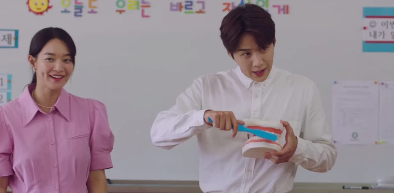 《海岸村恰恰恰》金宣虎「斜槓洪班長」才藝富翁無誤！