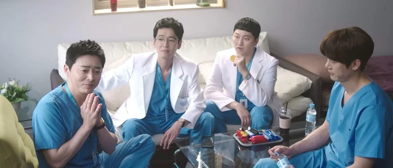 《機智醫生生活2》本週大結局!  《機智醫生生活2》本週大結局!