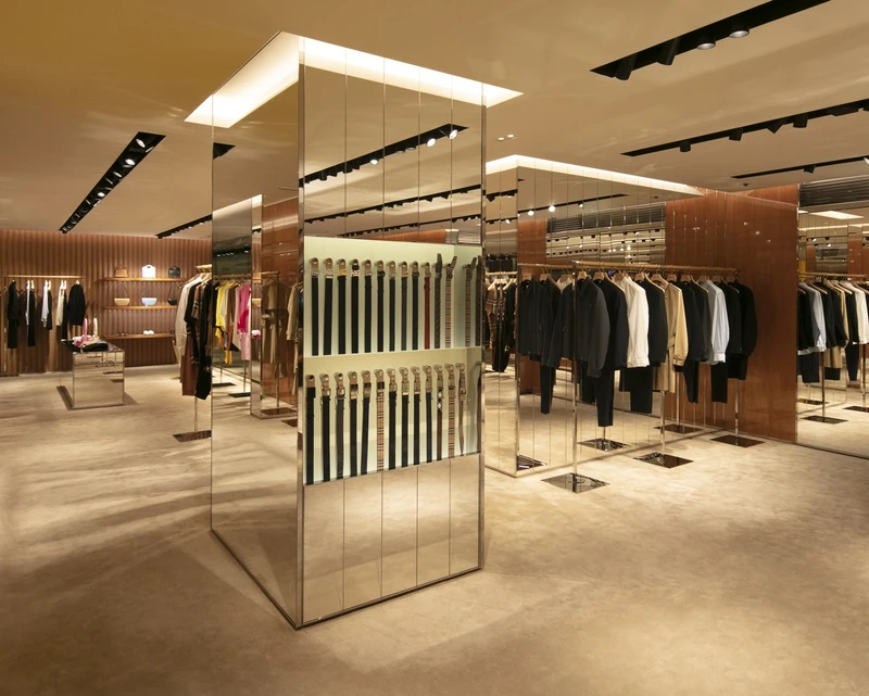 Burberry台中新光三越專賣店