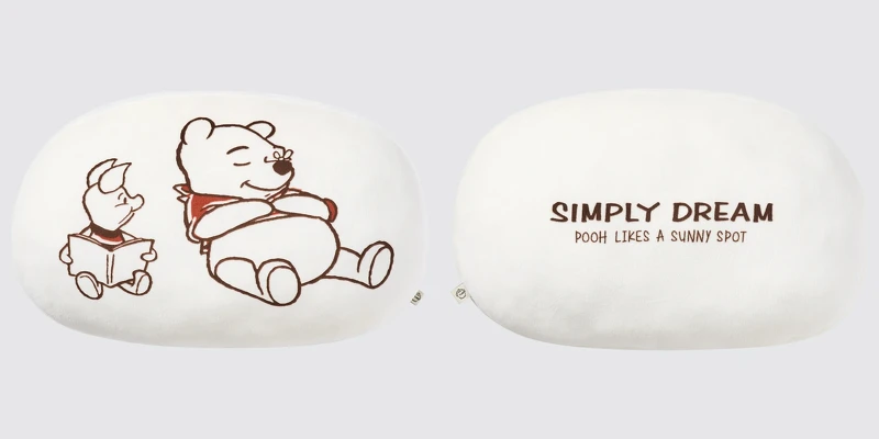 Disney抱枕,售價NT$590 Disney抱枕,售價NT$590