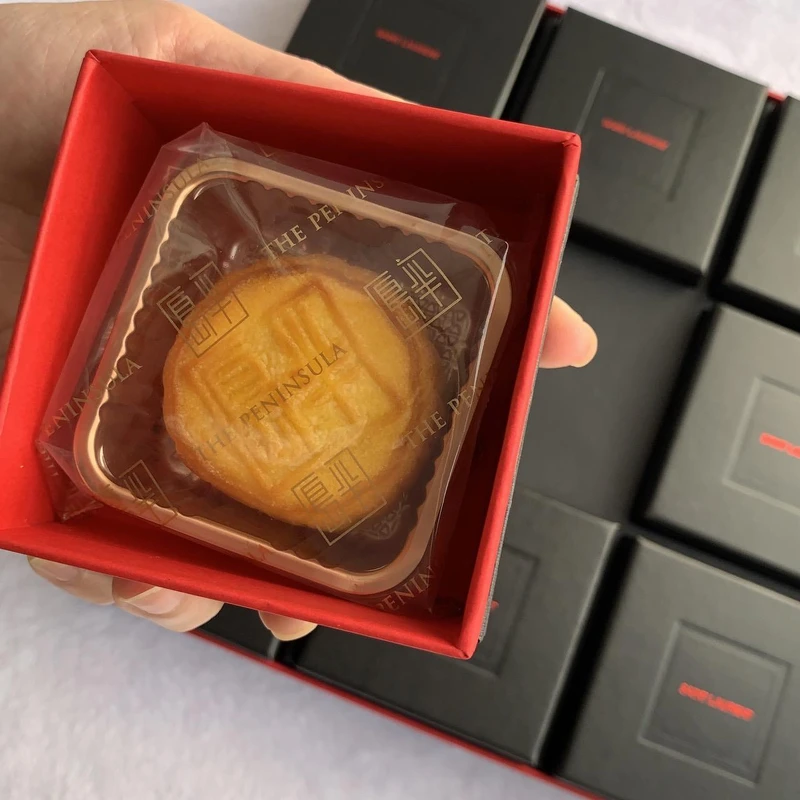 Saint Laurent時髦黑月餅禮盒 Saint Laurent時髦黑月餅禮盒