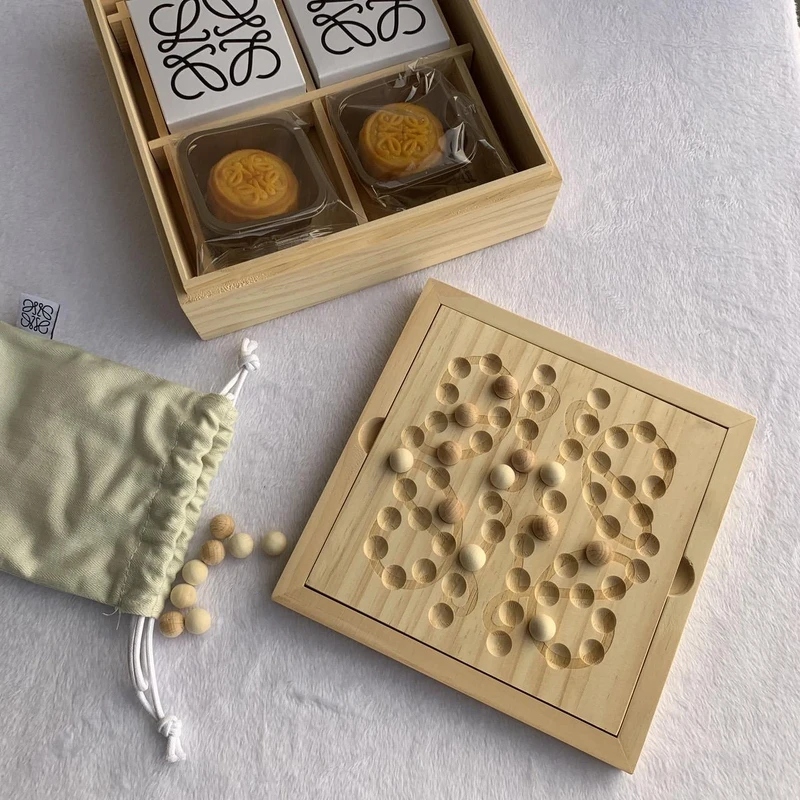 Loewe木質月餅禮盒 Loewe木質月餅禮盒