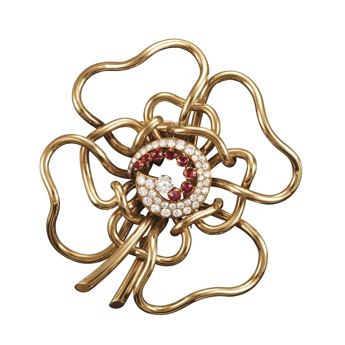 SILHOUETTE FLOWER胸針，1937年，黃K金、紅寶石、鑽石，Van Cleef & Arpels梵克雅寶系列