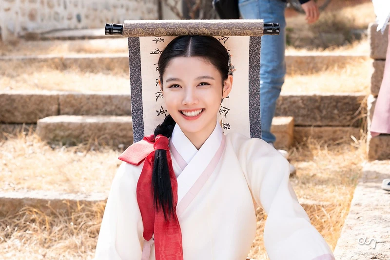 紅天機 金裕貞幕後美照 Photo/awesome.ent 紅天機 金裕貞幕後美照 Photo/awesome.ent