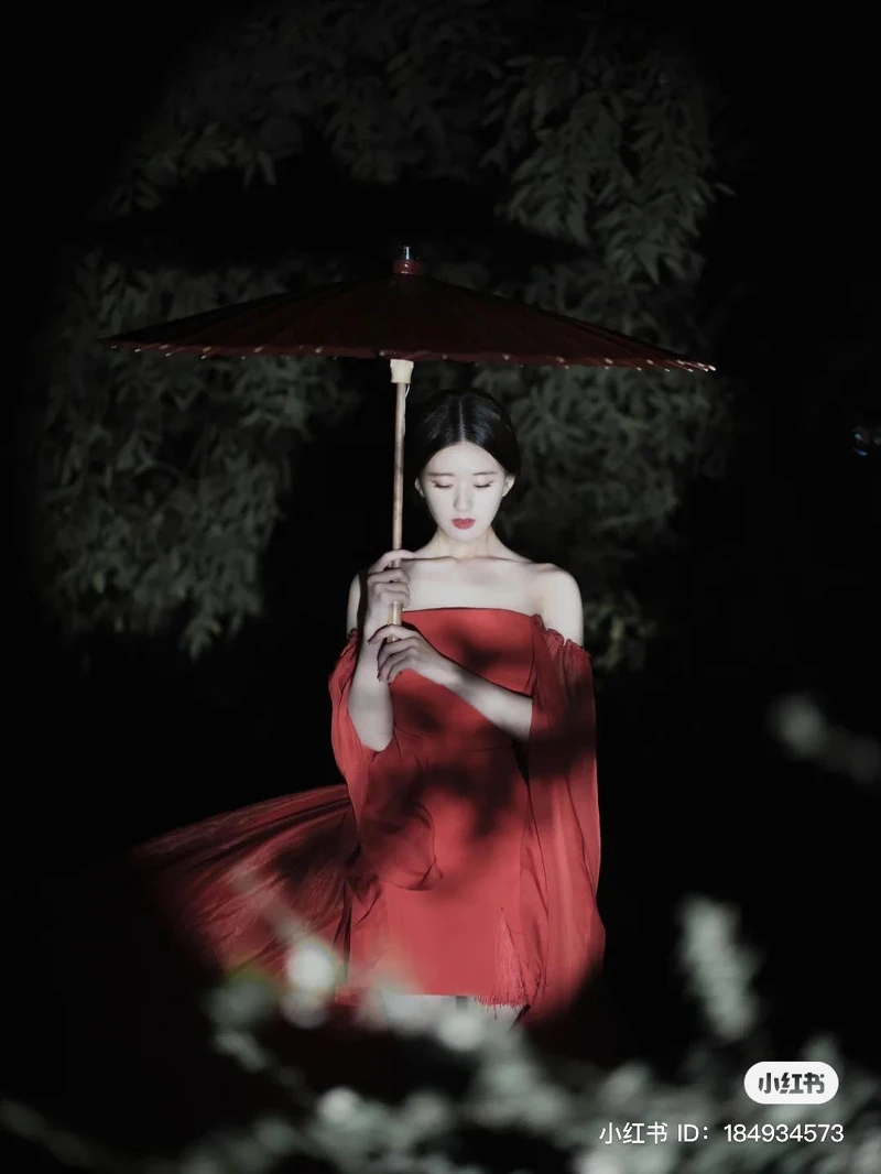 林初寒小紅書-趙露思