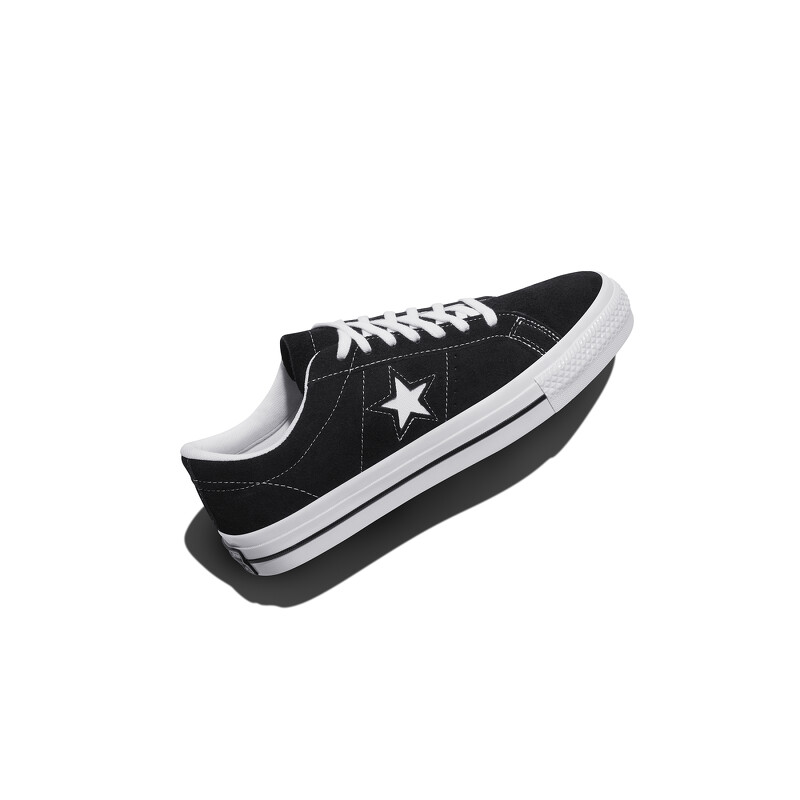 Converse城市探型系列鞋款ONE STAR,NT2,580 Converse城市探型系列鞋款ONE STAR,NT2,580