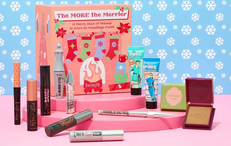 benefit 2021聖誕倒數月曆愈美麗形象圖 benefit 2021聖誕倒數月曆愈美麗形象圖