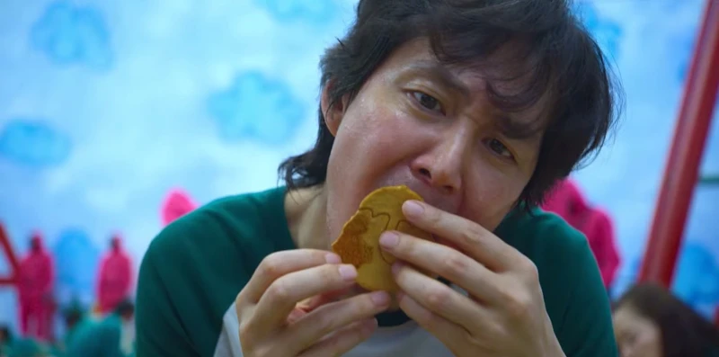 《魷魚遊戲》48歲影帝 李政宰 變色龍演技存在感強! 《魷魚遊戲》48歲影帝 李政宰 變色龍演技存在感強!