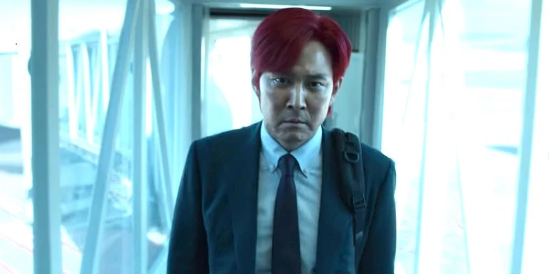 《魷魚遊戲》48歲影帝 李政宰 變色龍演技存在感強! 《魷魚遊戲》48歲影帝 李政宰 變色龍演技存在感強!