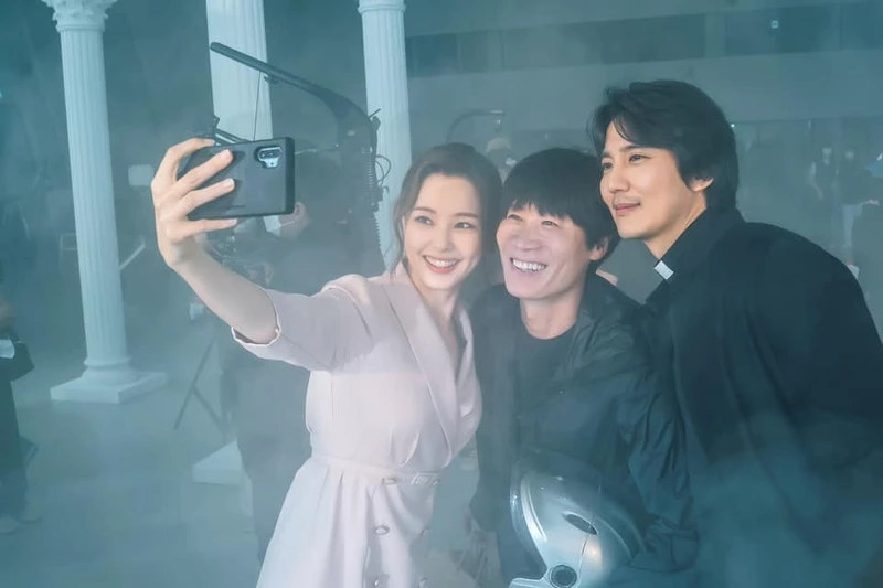 雙重人生 彩蛋 李荷妮 陳善奎 金南佶 雙重人生 彩蛋 李荷妮 陳善奎 金南佶