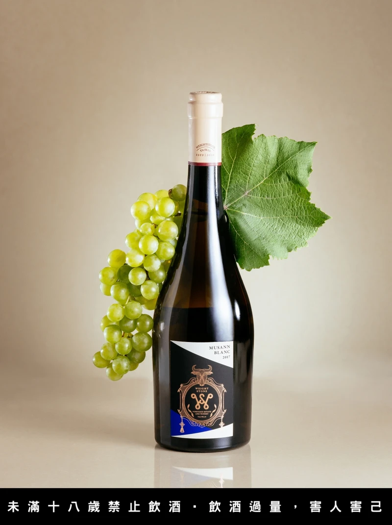 Musann Blanc木杉白酒 2020。 Musann Blanc木杉白酒 2020。