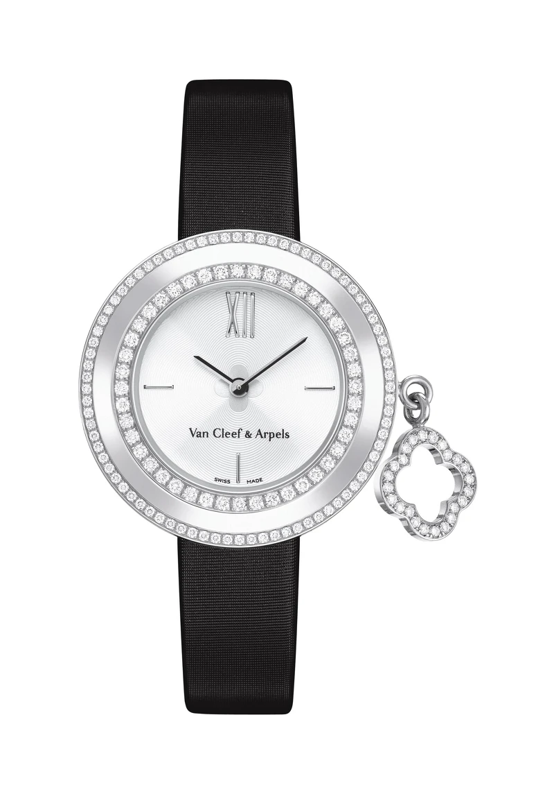 Charms腕錶，25毫米，白K金，鑽石，石英機芯，建議售價約新台幣$425,000元