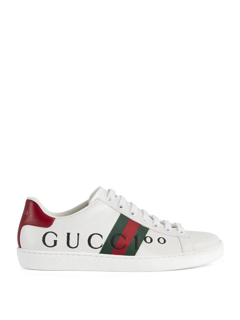 Gucci Centennial 白色logo布鞋,NT$25,500 Gucci Centennial 白色logo布鞋,NT$25,500