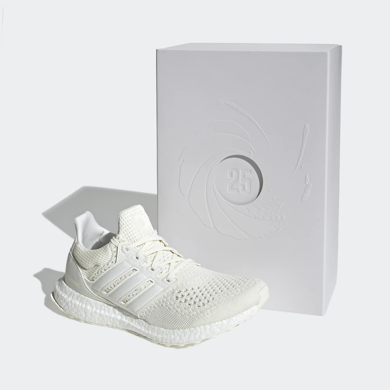 adidas X James Bond Ultraboost DNA “White Tuxedo”,NT6,500 adidas X James Bond Ultraboost DNA “White Tuxedo”,NT6,500