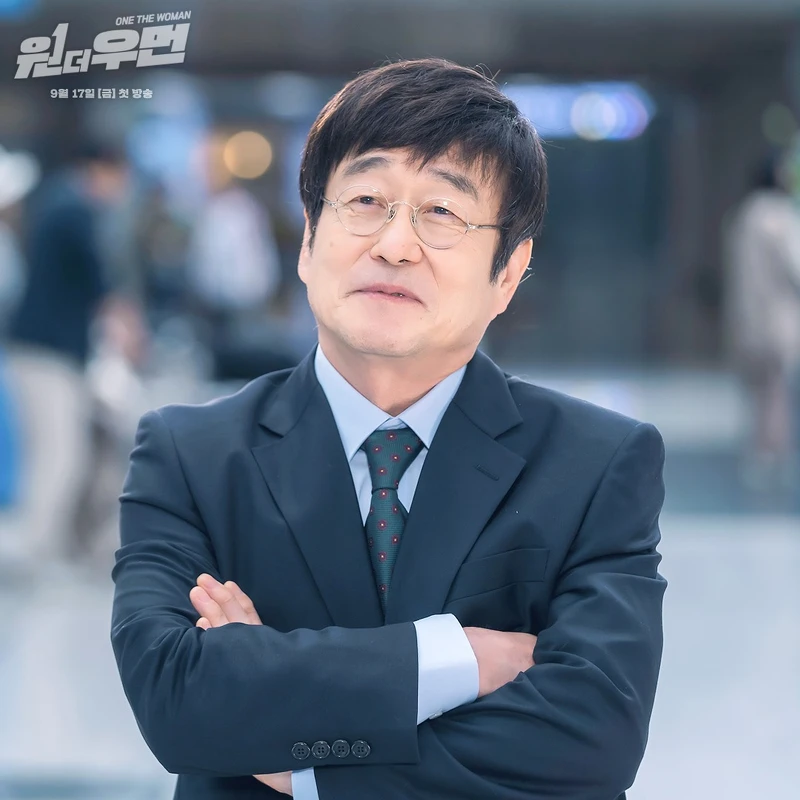 雙重人生 金昌完 雙重人生 金昌完