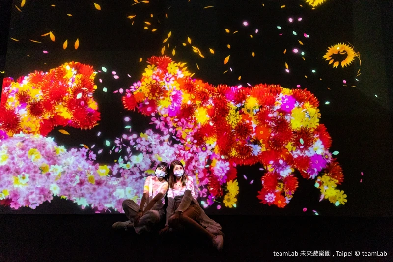 teamLab未來遊樂園與花共生的動物們∥(圖/聯合數位文創提供) teamLab未來遊樂園與花共生的動物們∥(圖/聯合數位文創提供)