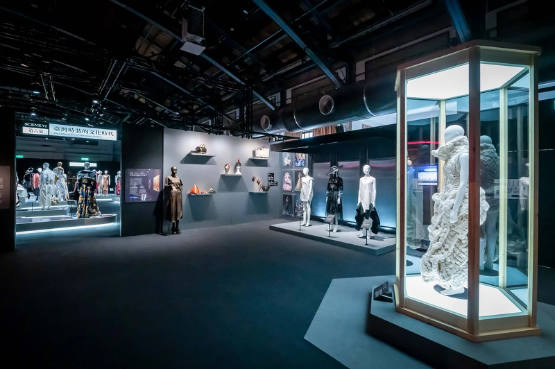 臺灣時裝史主題策展《時裝時代・時代時裝》第五幕「走向世界的發光時代」_3 臺灣時裝史主題策展《時裝時代・時代時裝》第五幕「走向世界的發光時代」_3