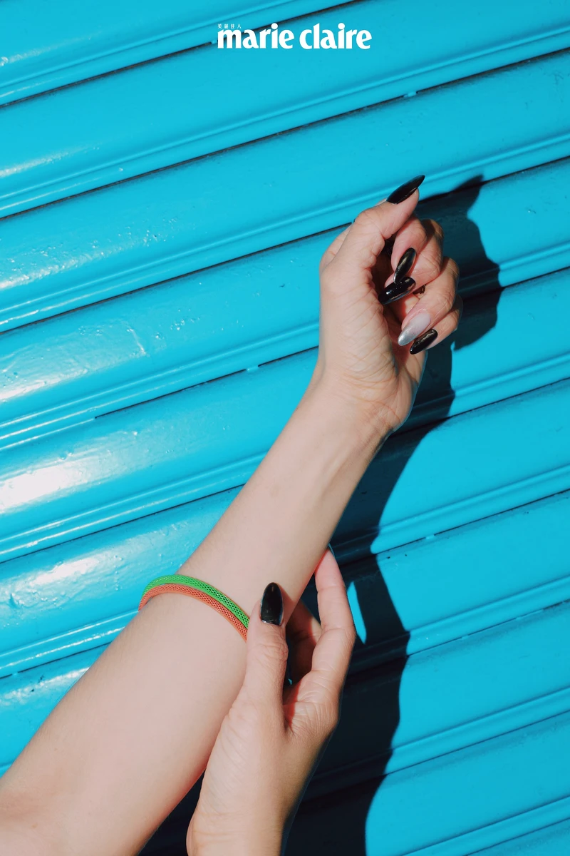 ▲衛柔伊左手上的傷疤。