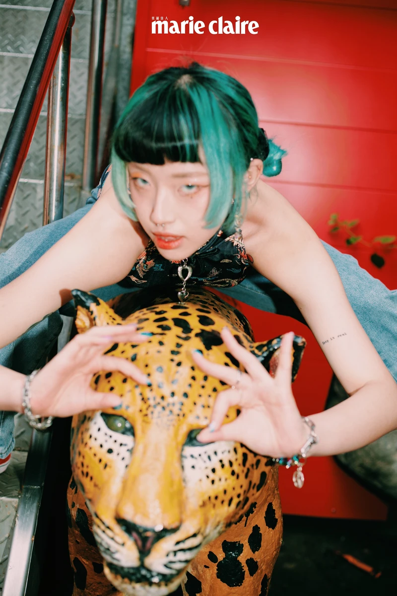 ▲水水Mizu98，不能被定義的善變。