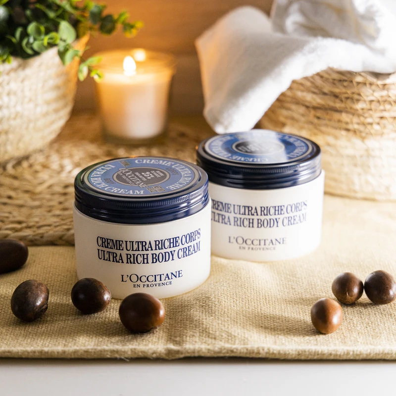 內含:乳油木保濕身體霜200ml*2 NT3,000 (原價NT3,960,76折) 內含:乳油木保濕身體霜200ml*2 NT3,000 (原價NT3,960,76折)