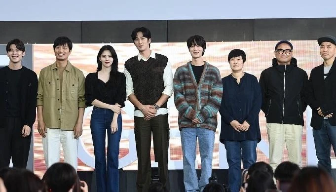 韓韶禧 自帶美圖濾鏡，出席《以吾之名》釜山影展座談