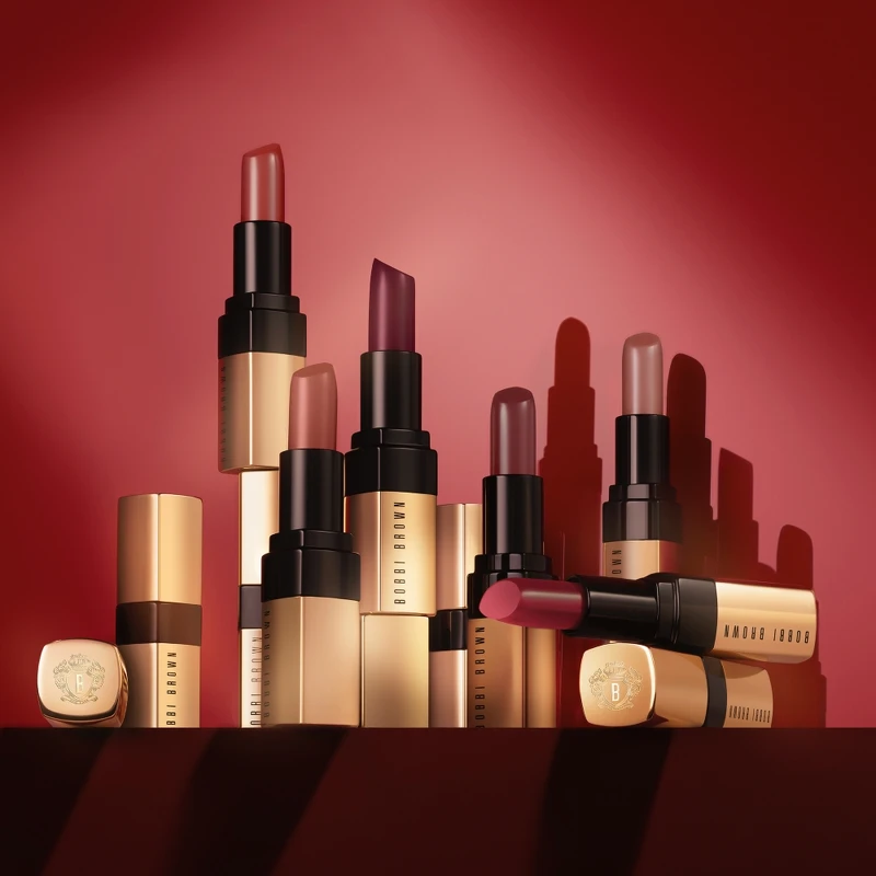 Bobbi Brown芭比波朗金緻奢華唇膏2021絕美紅棕9色限量上市。