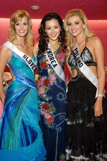 《雙重人生》38歲 李荷妮 14年前出賽「環球小姐」辣爆! 《雙重人生》38歲 李荷妮 14年前出賽「環球小姐」辣爆!