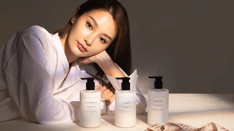 《DIOR香氛世家 香氛潤膚乳液》蒙田大道、幸運時刻、伊斯帕罕玫瑰  《DIOR香氛世家 香氛潤膚乳液》蒙田大道、幸運時刻、伊斯帕罕玫瑰