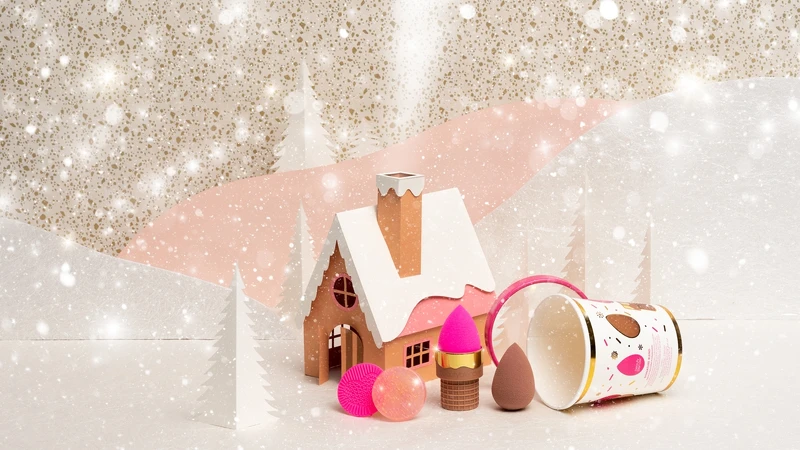 beautyblender 2021甜蜜派對限定系列原創美妝蛋提拉米蘇限定桶,NT1,590(價值NT2,230) beautyblender 2021甜蜜派對限定系列原創美妝蛋提拉米蘇限定桶,NT1,590(價值NT2,230)