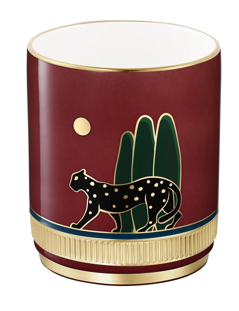 Panthère de Cartier美洲豹陶瓷罐，小型款 陶瓷。另有藍色、綠色款式可供選擇。 參考價格約NT$ 24,000