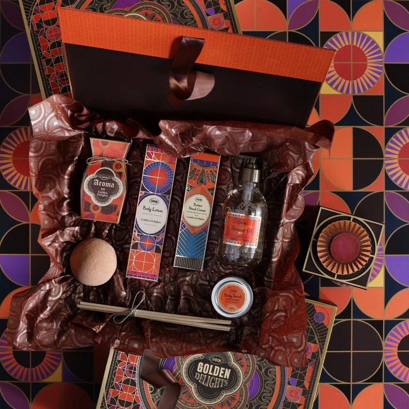 SABON 2021聖誕流金年華明星沐浴薰香組,NT3,980 SABON 2021聖誕流金年華明星沐浴薰香組,NT3,980